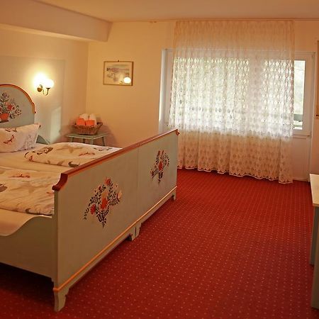 Hotel In Der Strassen Золинген Екстериор снимка
