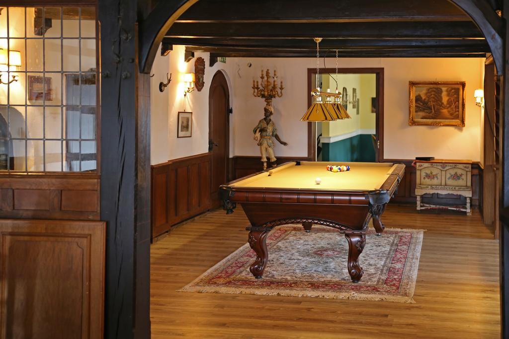 Hotel In Der Strassen Золинген Екстериор снимка