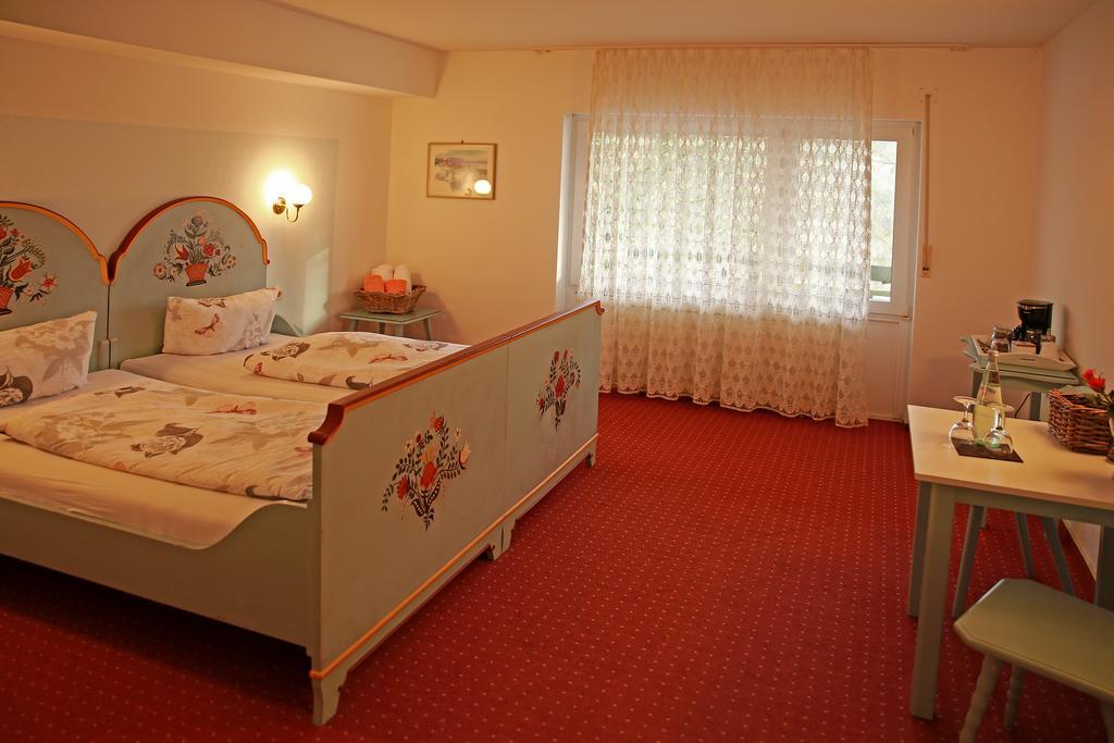 Hotel In Der Strassen Золинген Екстериор снимка